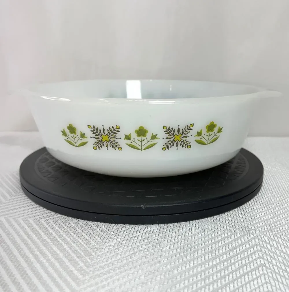 Meadow Green Fire-King Anchor Hocking Milk Glass Round Casserole 2 Qt No Lid VTG